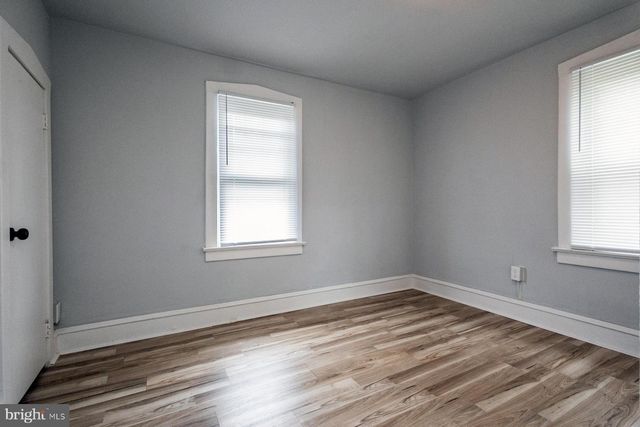 213 BRYANT AVE, Lawnside, NJ 08045