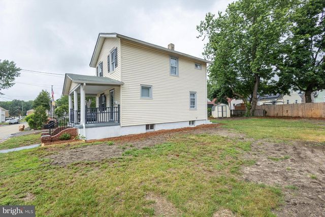 213 BRYANT AVE, Lawnside, NJ 08045