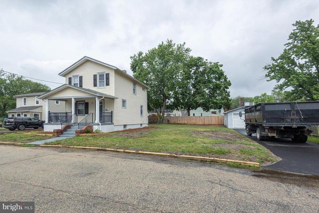213 BRYANT AVE, Lawnside, NJ 08045