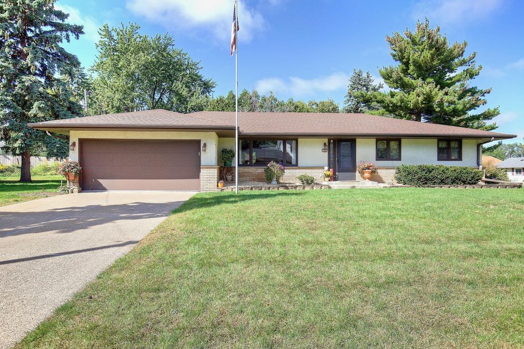 5080 Mulcare Drive, Columbia Heights, MN 55421