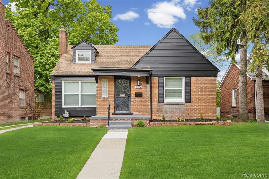 20124 Snowden Street, Detroit, MI 48235