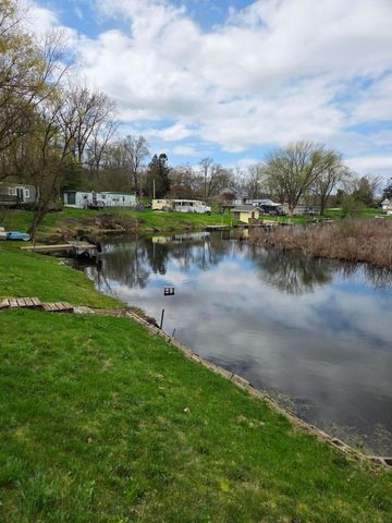 10281 Walnut Drive, Three Rivers, MI 49093