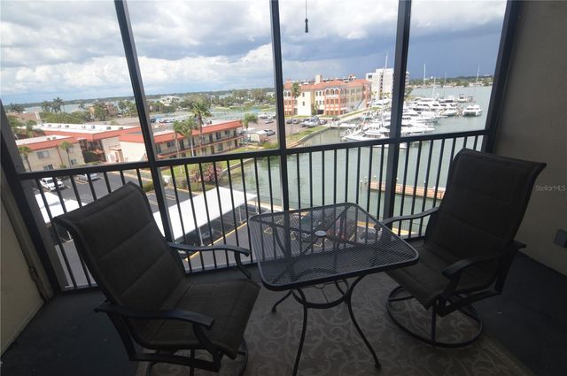 10355 PARADISE BOULEVARD 411, Treasure Island, FL 33706
