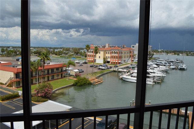 10355 PARADISE BOULEVARD 411, Treasure Island, FL 33706