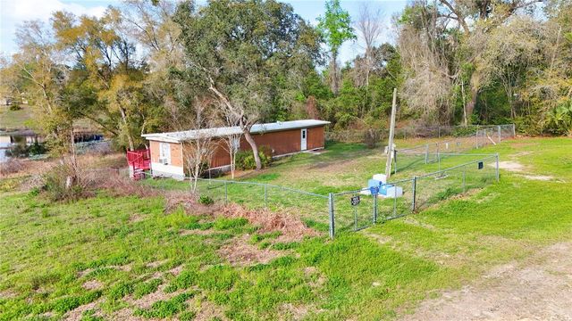 18225 SE 22ND PLACE, Silver Springs, FL 34488