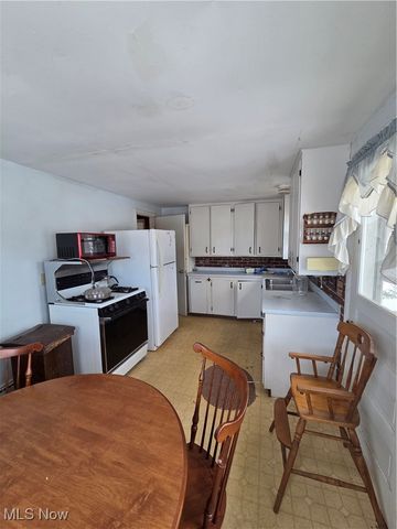 4473 Middle Ridge Road, Perry, OH 44081