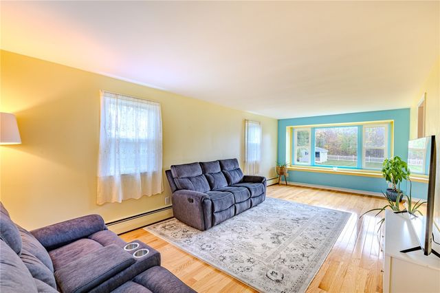 79 Crestview Drive, Sweden, NY 14420