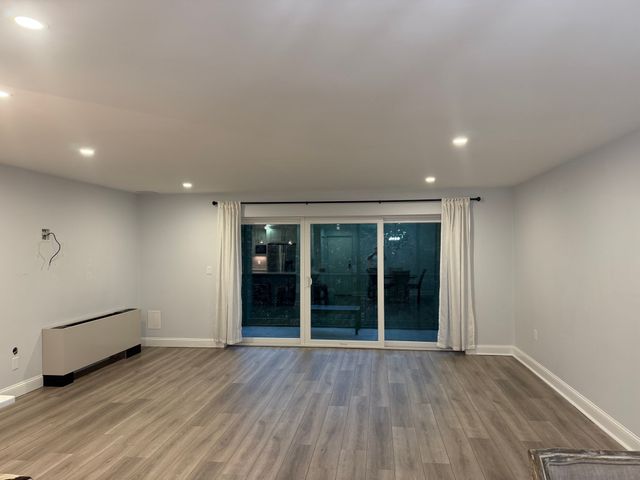 2 Summit Dr 46, Reading, MA 01867