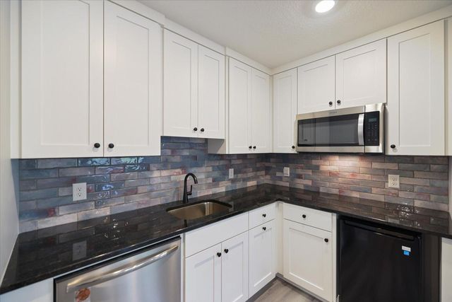 904 Saddle Club Court, Lino Lakes, MN 55014
