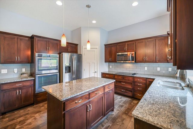 904 Saddle Club Court, Lino Lakes, MN 55014