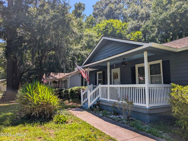 2 Juniper Lane, Bluffton, SC 29910