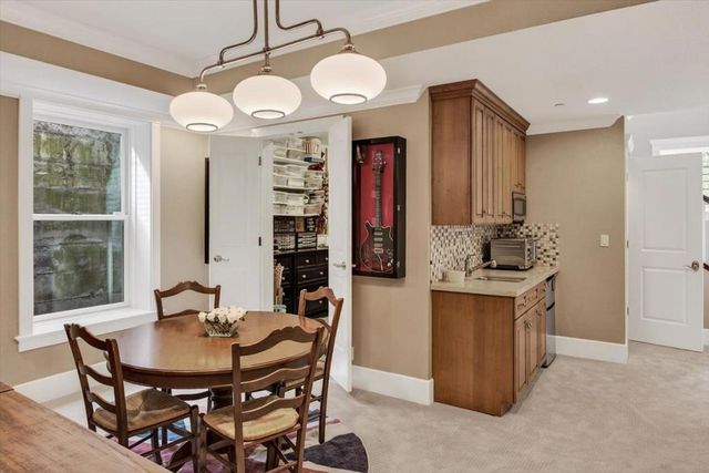 18355 Idylwild Road, Los Gatos, CA 95033