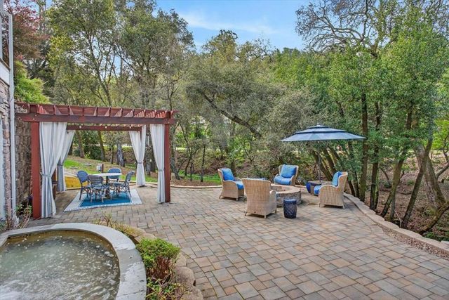 18355 Idylwild Road, Los Gatos, CA 95033
