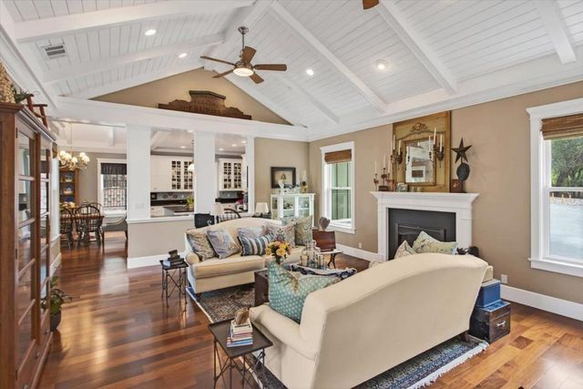 18355 Idylwild Road, Los Gatos, CA 95033