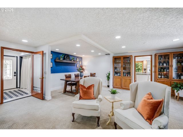 34412 Se 20th St, Washougal, WA 98671