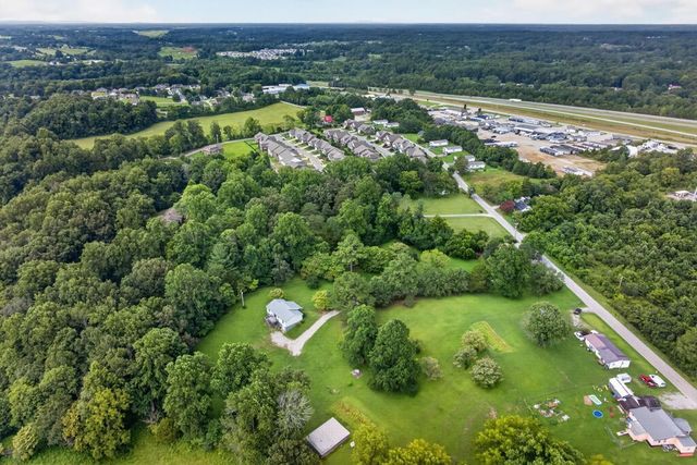 4536 Old Sparta Rd, Cookeville, TN 38506