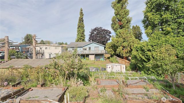 1136 7th Avenue S, Edmonds, WA 98020