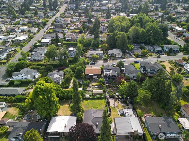 1136 7th Avenue S, Edmonds, WA 98020