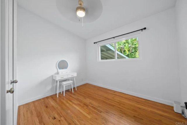 2091 Warmlands Ave, Vista, CA 92084