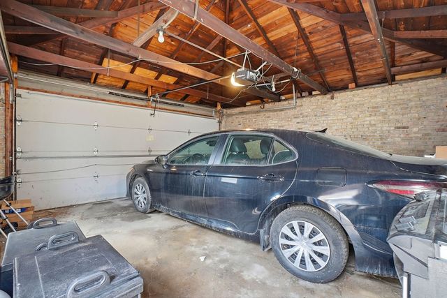 4512 N Kasson Avenue, Chicago, IL 60630