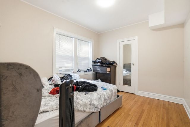 4512 N Kasson Avenue, Chicago, IL 60630