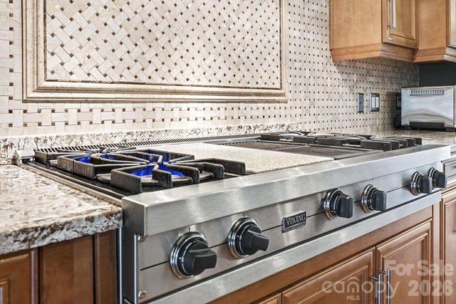 2215 Hassell Place, Charlotte, NC 28209
