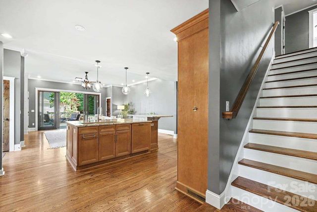 2215 Hassell Place, Charlotte, NC 28209