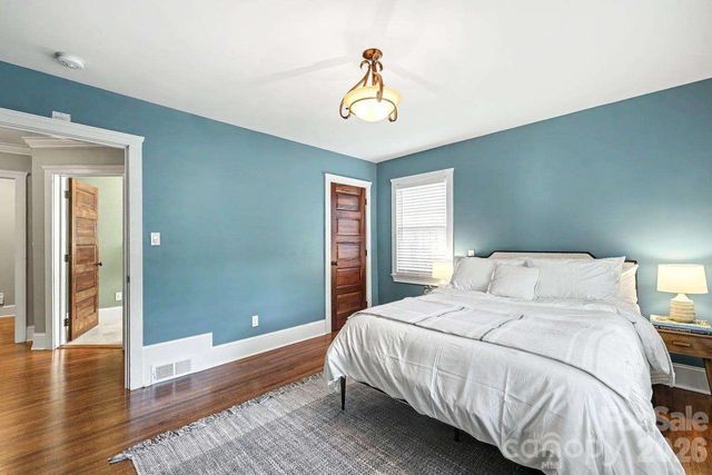 2215 Hassell Place, Charlotte, NC 28209