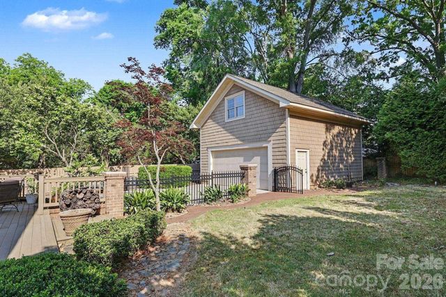 2215 Hassell Place, Charlotte, NC 28209