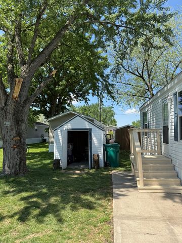 66 Oak Street, Minooka, IL 60447