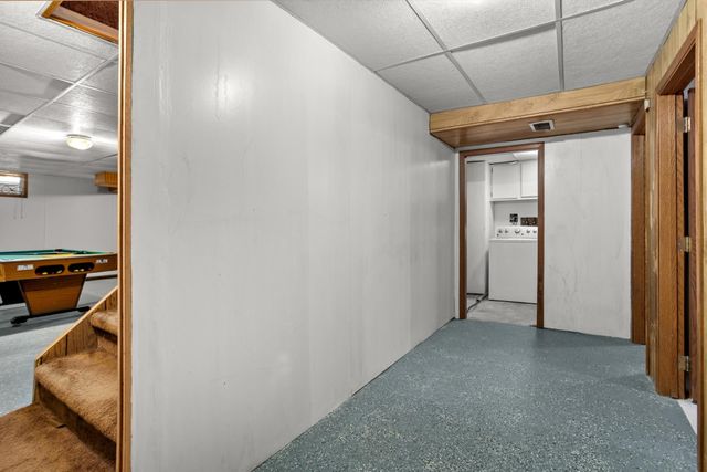 1216 25TH PLACE NW, Minot, ND 58703