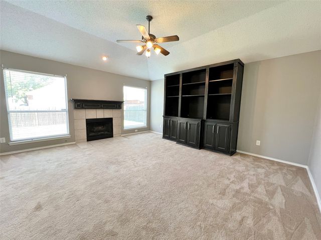 7700 Glenoaks Drive, Frisco, TX 75034