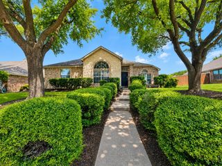 7700 Glenoaks Drive, Frisco, TX 75034