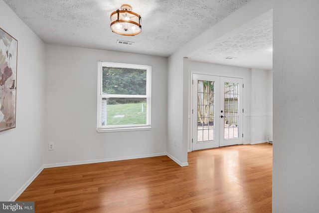 22375 STABLEHOUSE DR, Sterling, VA 20164