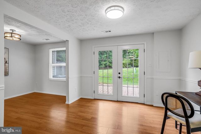 22375 STABLEHOUSE DR, Sterling, VA 20164