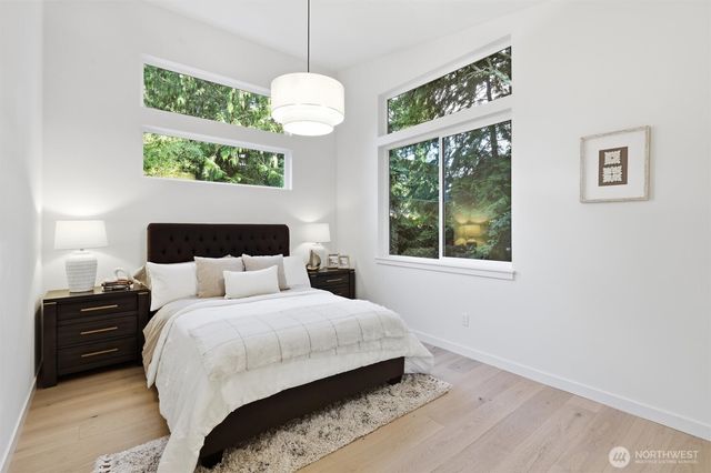 13351 25th Avenue NE, Seattle, WA 98125