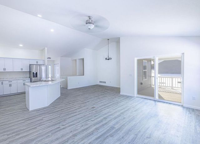 4910 PINE NEEDLE WAY, Wisconsin Rapids, WI 54494