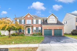 102 SUNLIGHT DR, Frederick, MD 21702