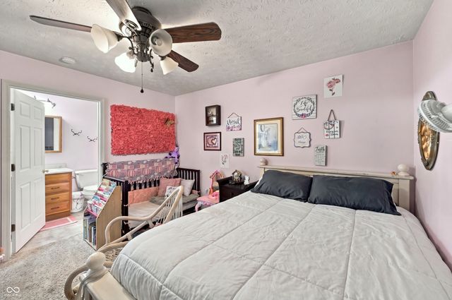 907 Cragwood Court, Plainfield, IN 46168