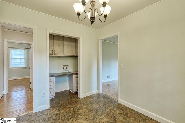 200 Princeton Avenue, Greenville, SC 29607