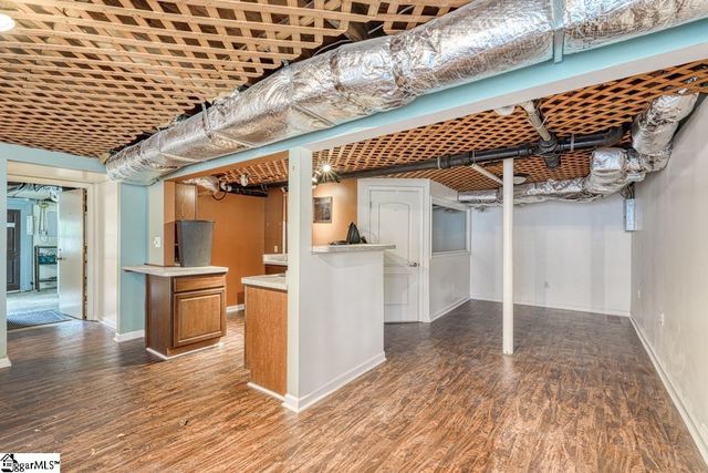 200 Princeton Avenue, Greenville, SC 29607