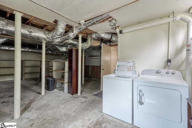 200 Princeton Avenue, Greenville, SC 29607