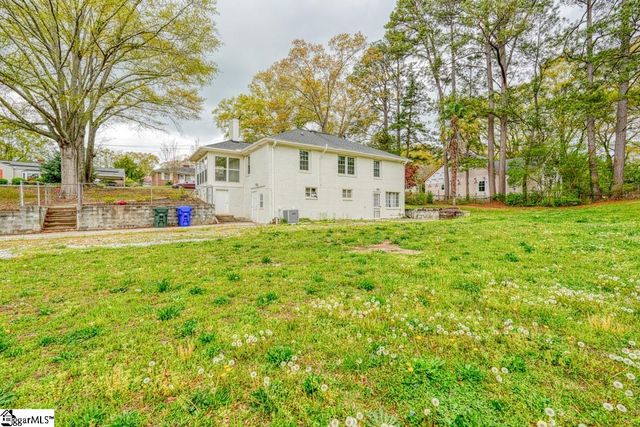 200 Princeton Avenue, Greenville, SC 29607