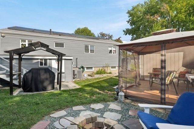 33 Nicholson St, Lynn, MA 01905