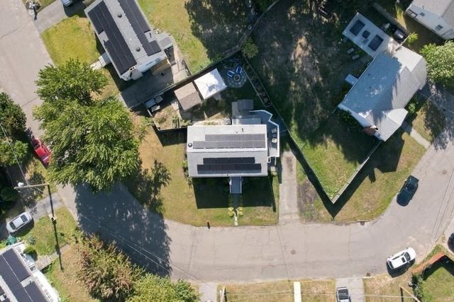 33 Nicholson St, Lynn, MA 01905