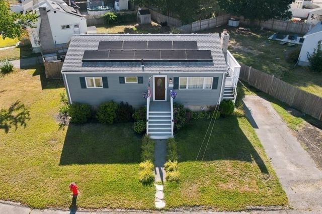 33 Nicholson St, Lynn, MA 01905