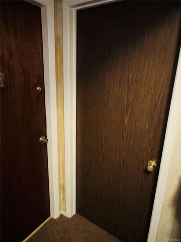 8 Dove Court 8B, Croton-on-hudson, NY 10520