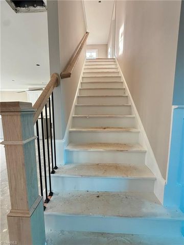 393 Enclave Drive, Clemmons, NC 27012