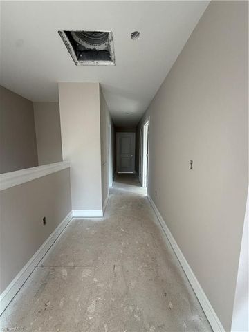 393 Enclave Drive, Clemmons, NC 27012