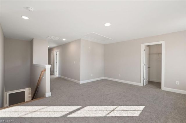 393 Enclave Drive, Clemmons, NC 27012